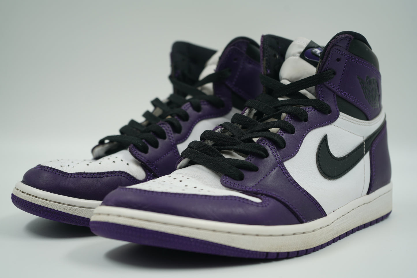 Air Jordan 1 High Court Purple