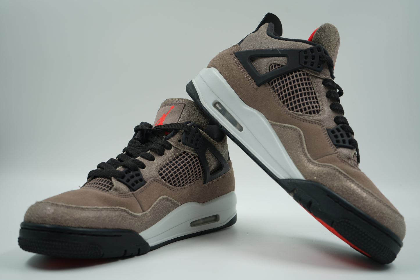 Air Jordan 4 Taupe Haze