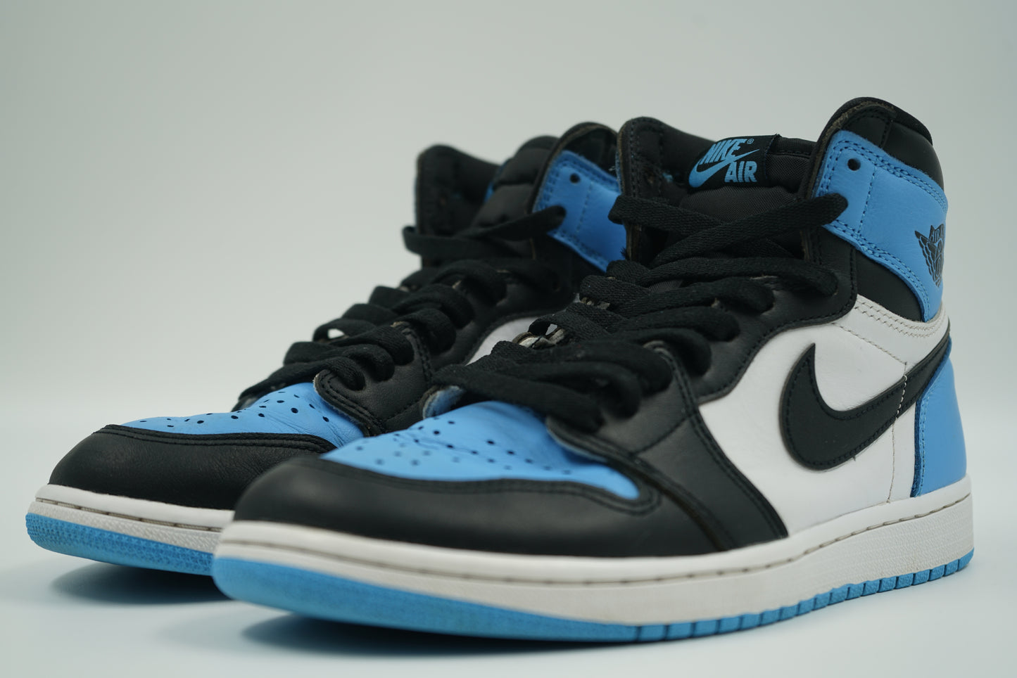 Air Jordan 1 High Unc Toe