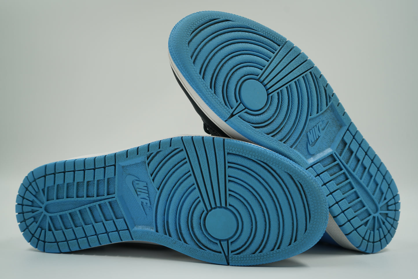 Air Jordan 1 High Unc Toe