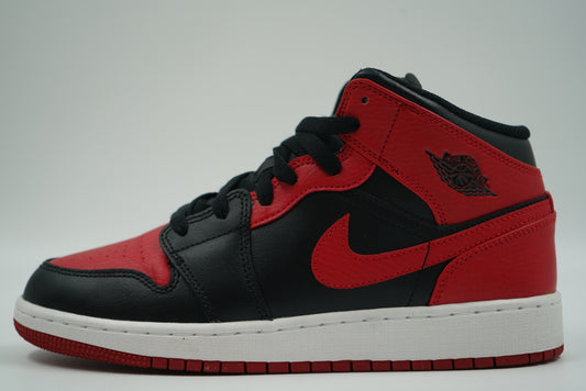 Air Jordan 1 Mid Banned