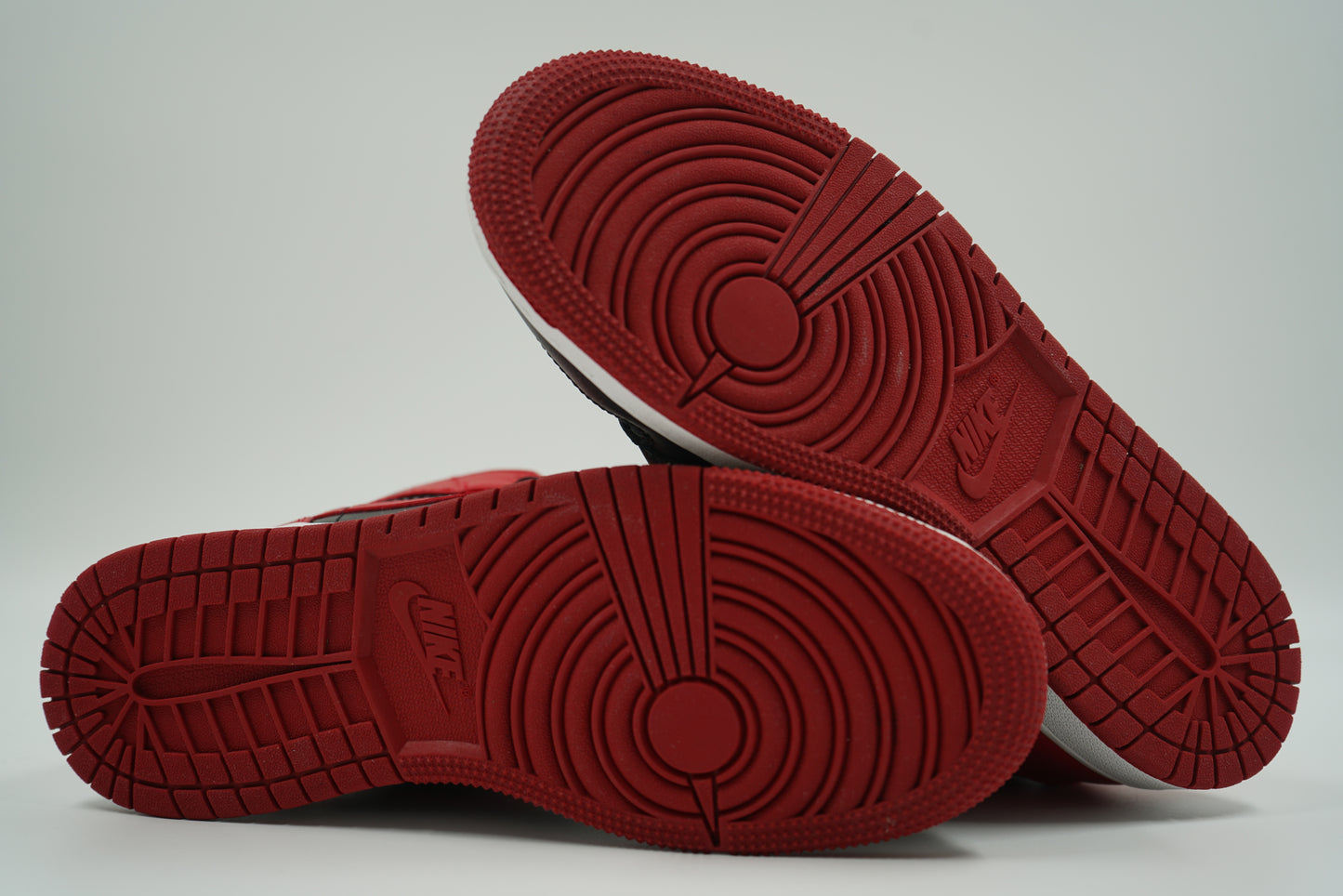 Air Jordan 1 Mid Banned