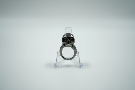 Mcqueen Scull Grey Ring