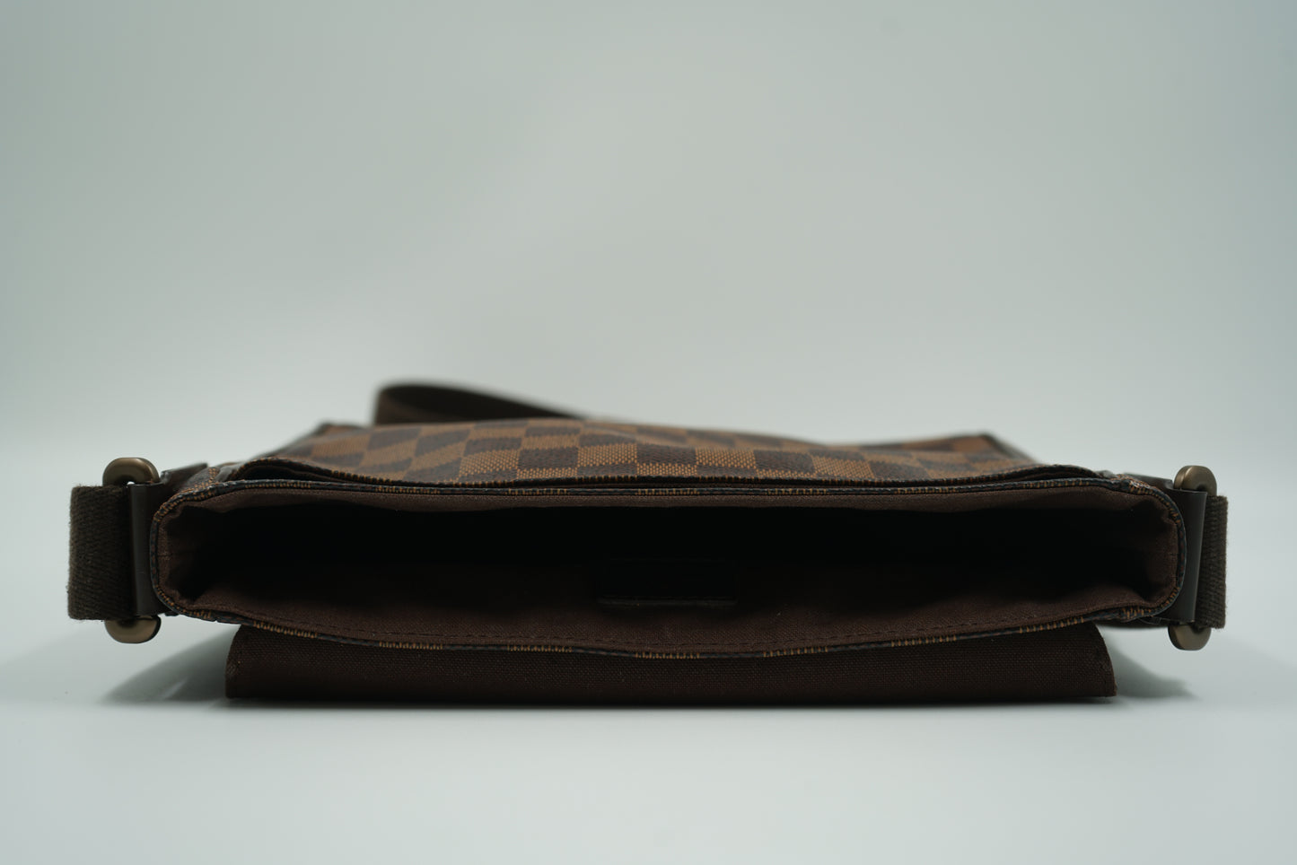 Louis Vuitton Brown Damier District Messenger Bag