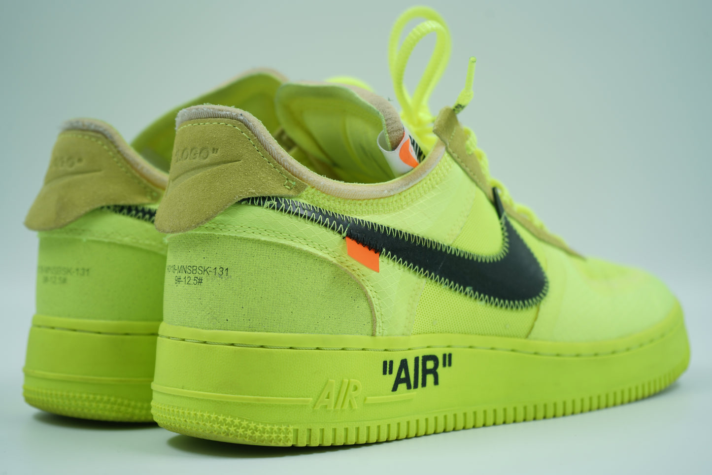 Air Force 1 Low Off-White Volt