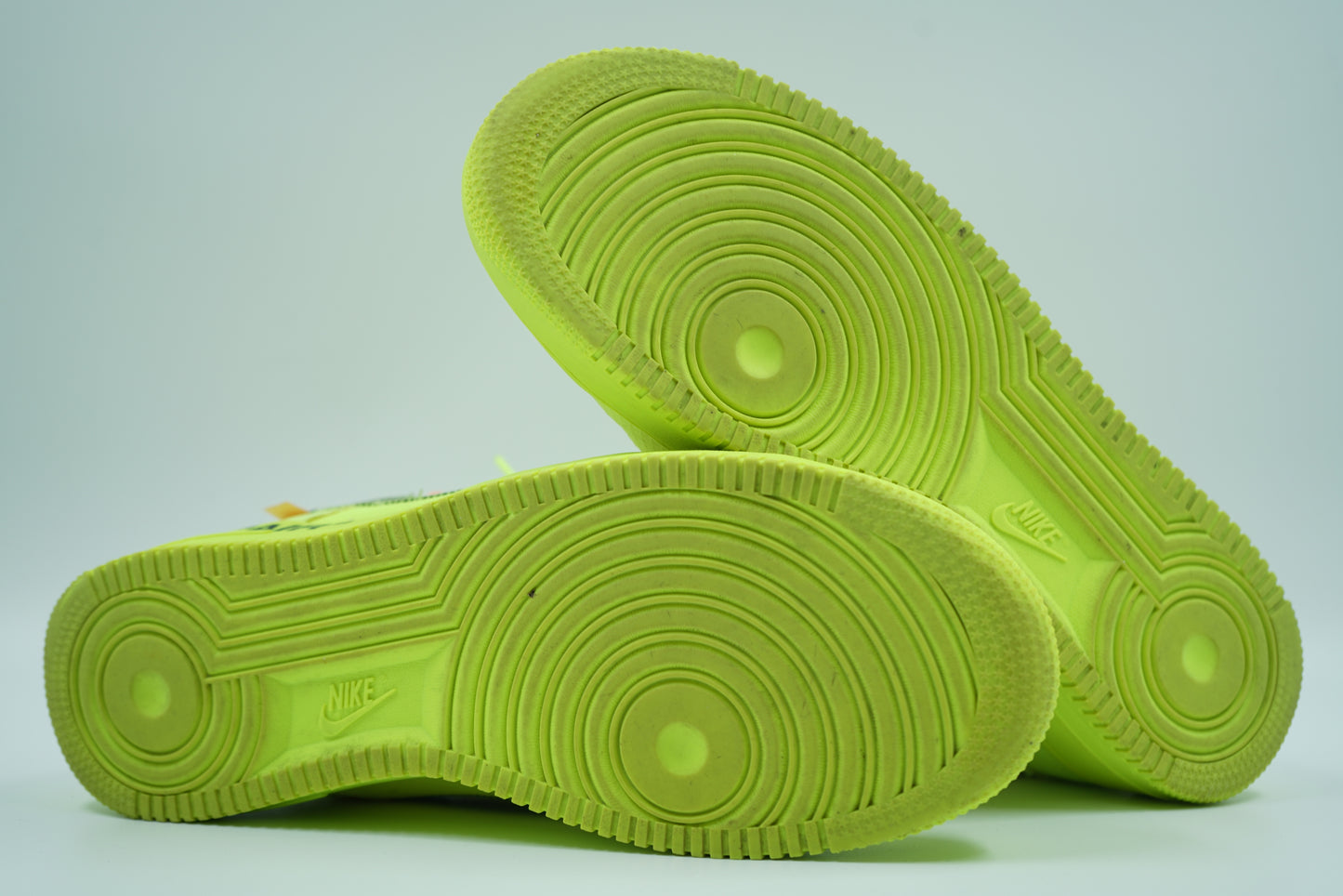 Air Force 1 Low Off-White Volt