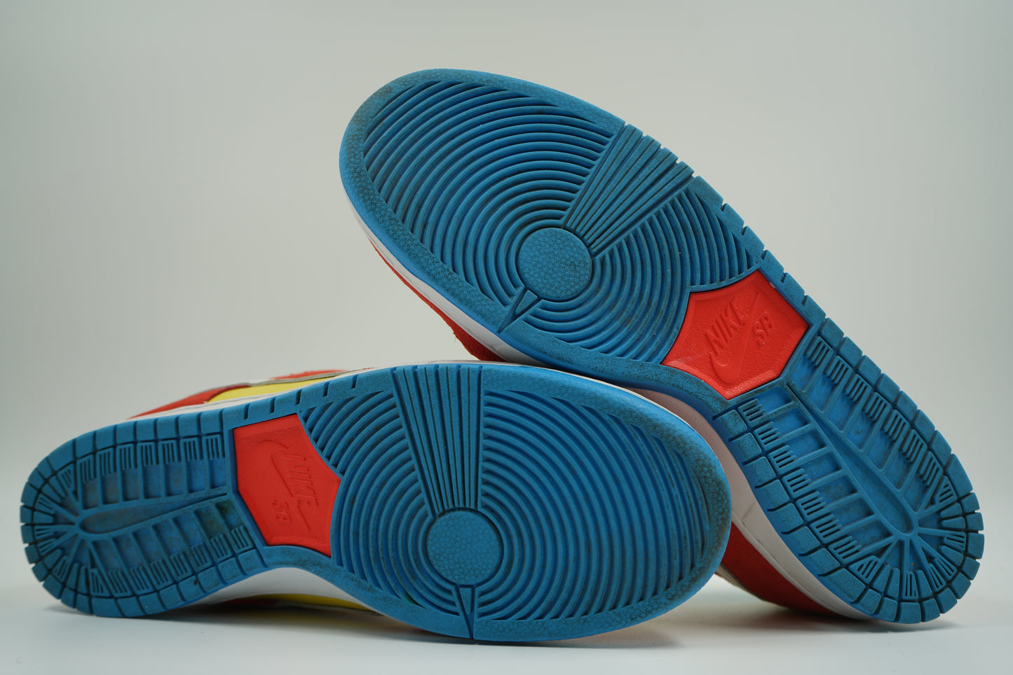 SB Dunk Low Bart Simpson