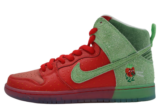 SB Dunk High Strawberry Cough