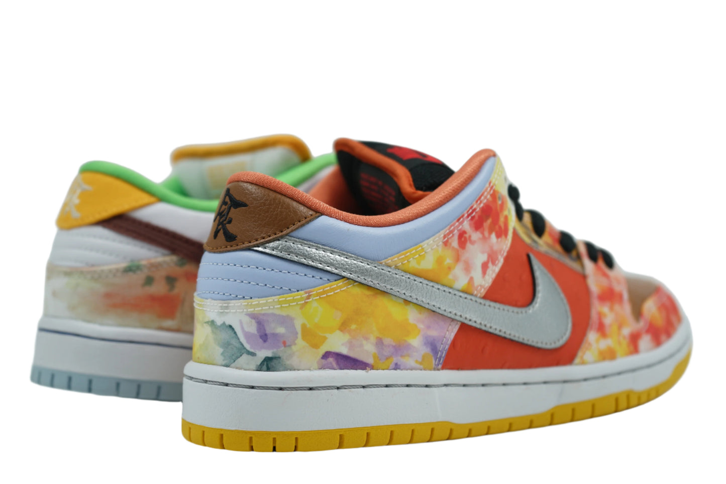 SB Dunk Low Street Hawker
