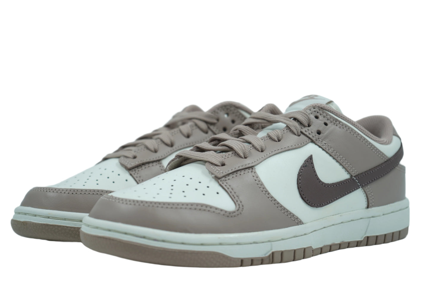 Dunk Low Diffused Taupe