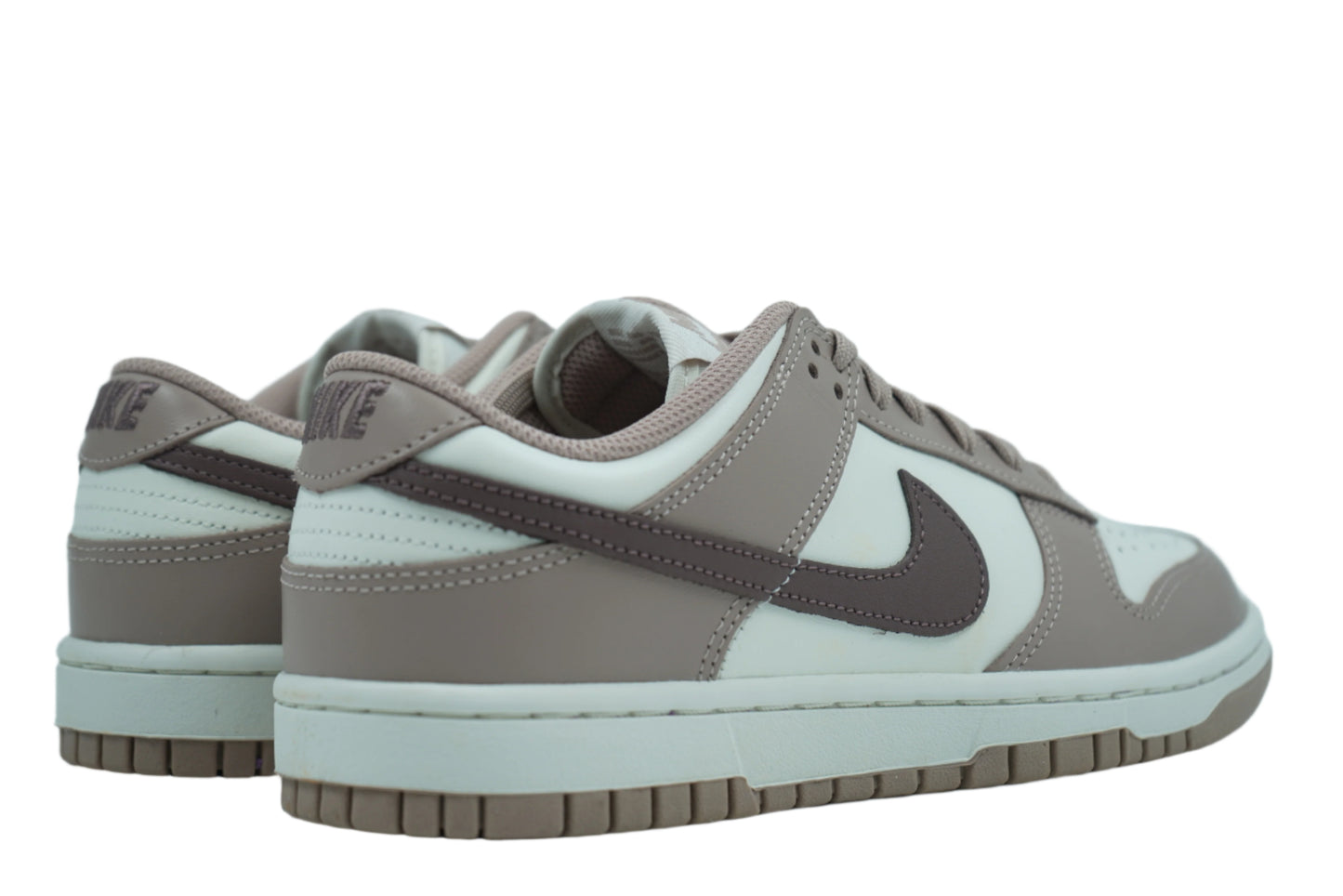 Dunk Low Diffused Taupe