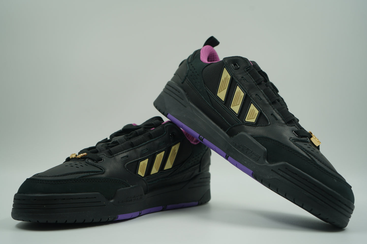 Adidas ADI2000 Yu-Gi-Oh! Yugis World