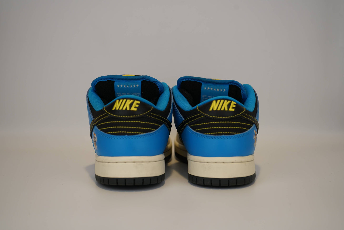 SB DUNK LOW x Instant Skateboards (Pre-owned)