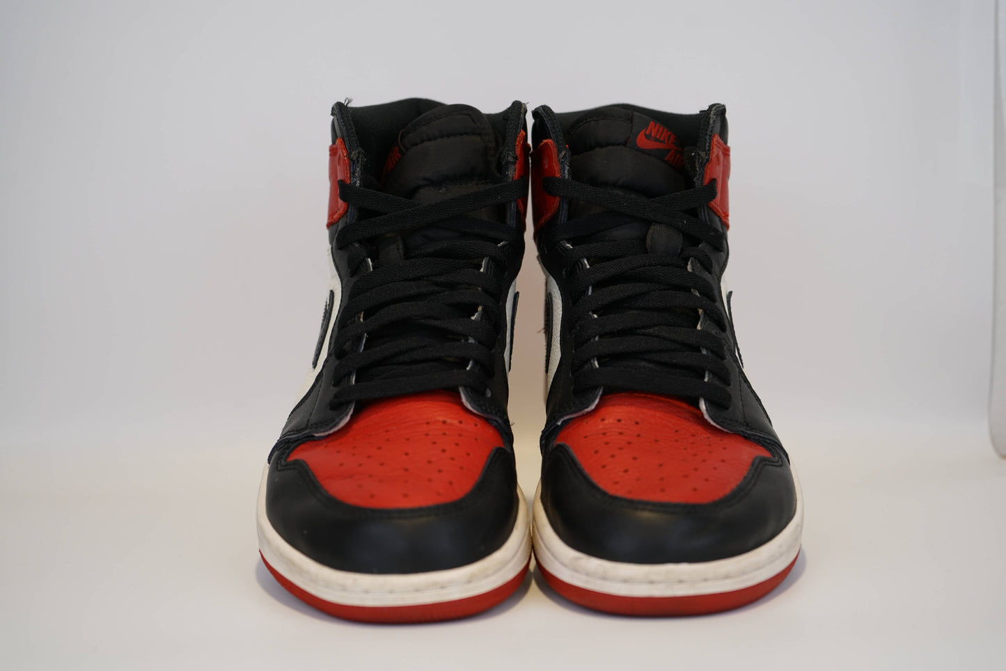 Air Jordan 1 Retro High OG Bred Toe