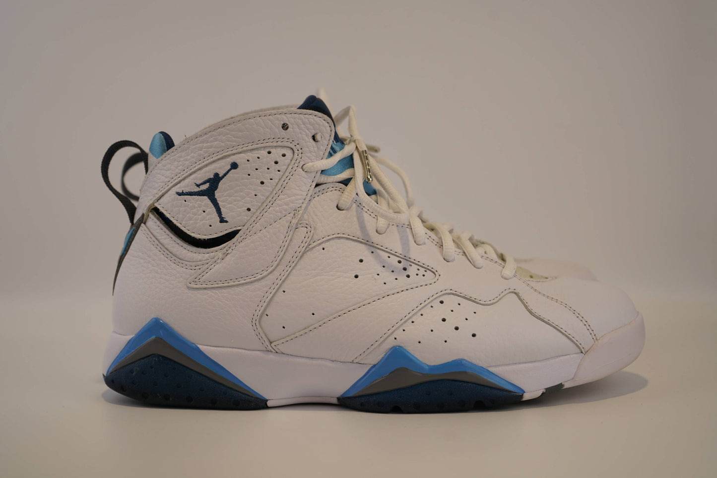 Air Jordan 7 Retro French Blue 2015 (Pre-owned)