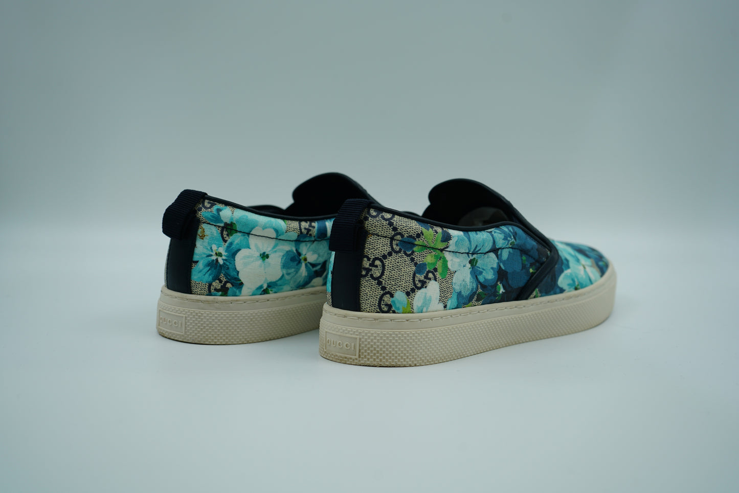 Gucci Supreme Floral Slipon (Pre-Owned)