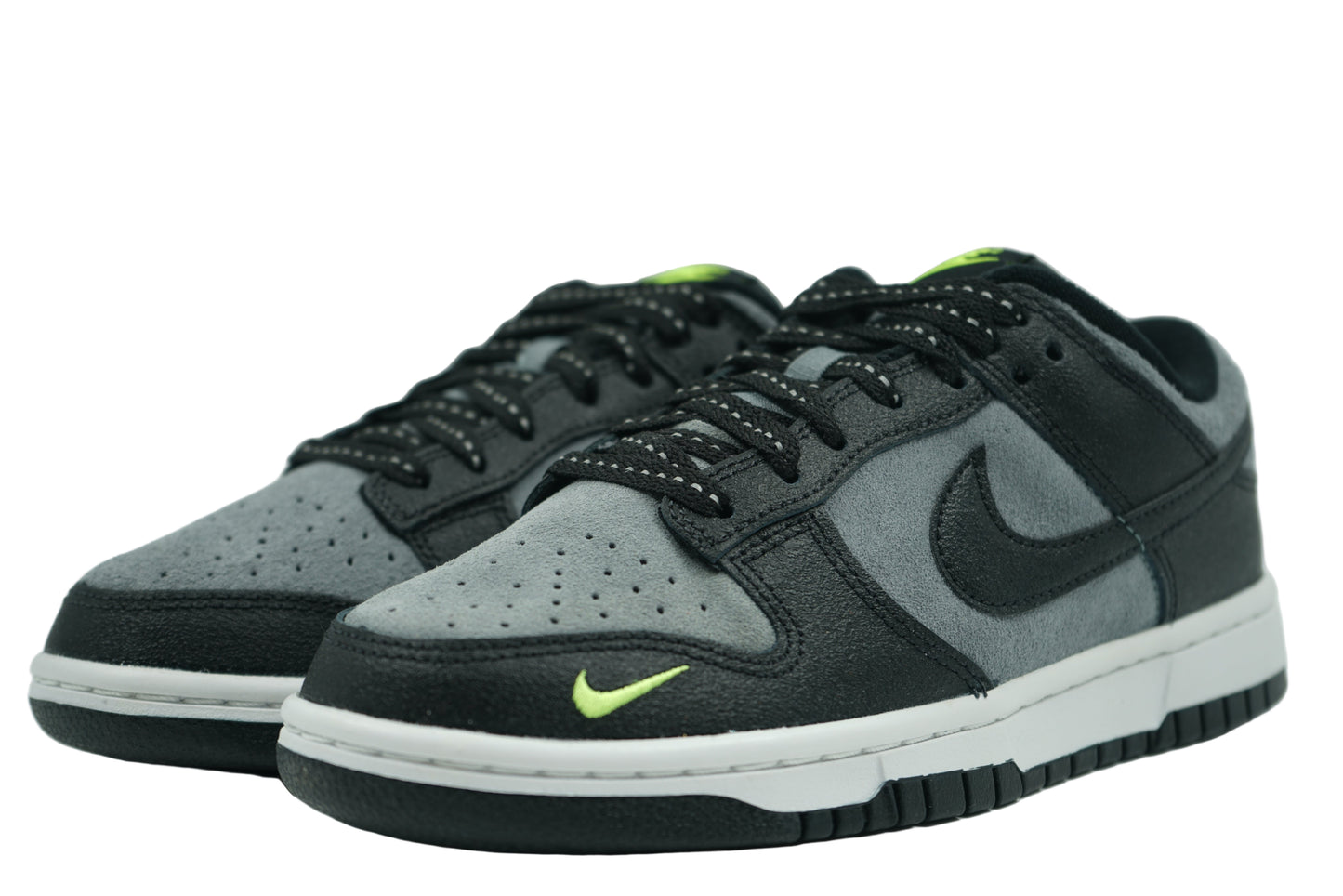 Dunk Low Black Grey Green Strike