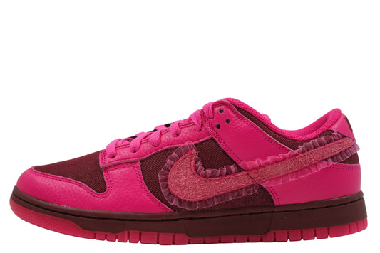 Dunk Low Valentines Day