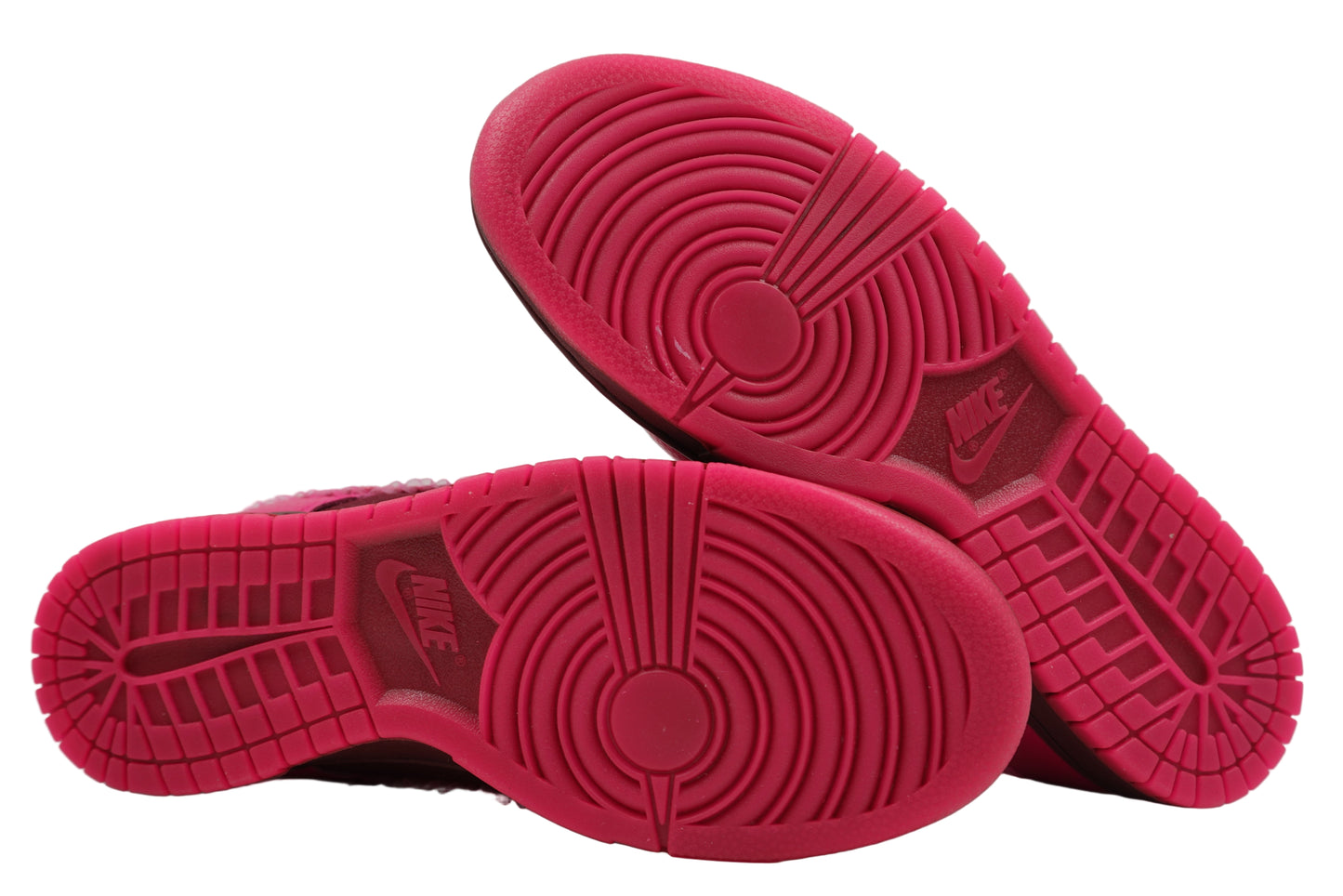 Dunk Low Valentines Day