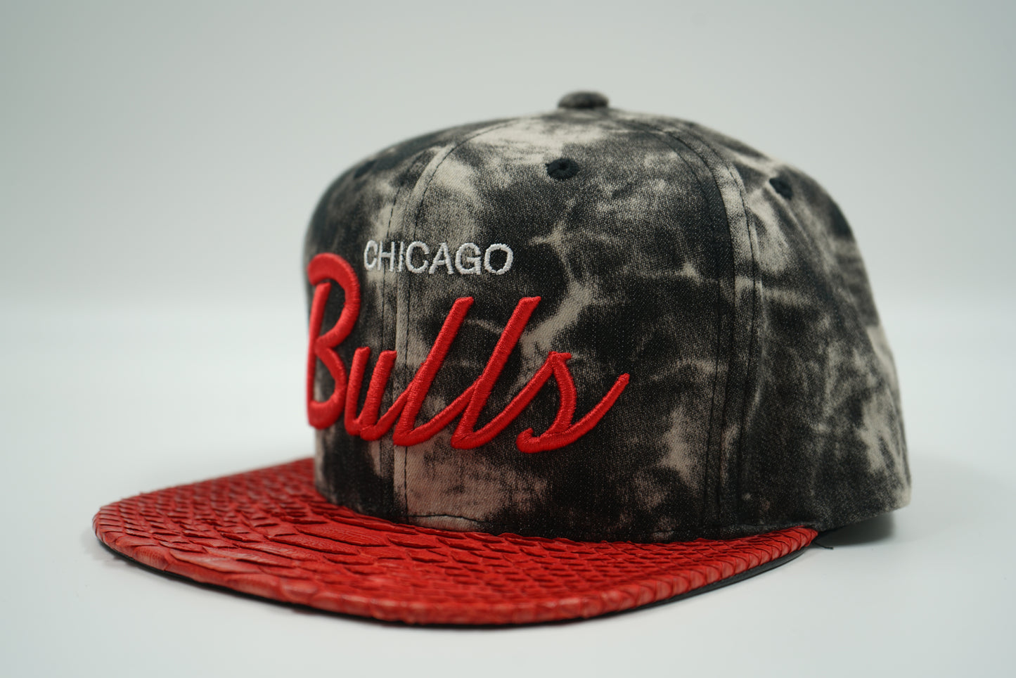 Mitchell And Ness Chicago Bulls Snake Print Cap