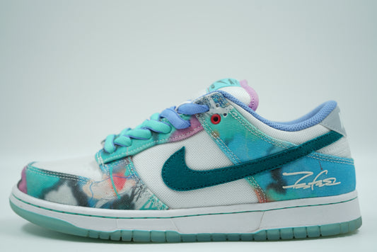 SB Dunk Low Futura Labratories
