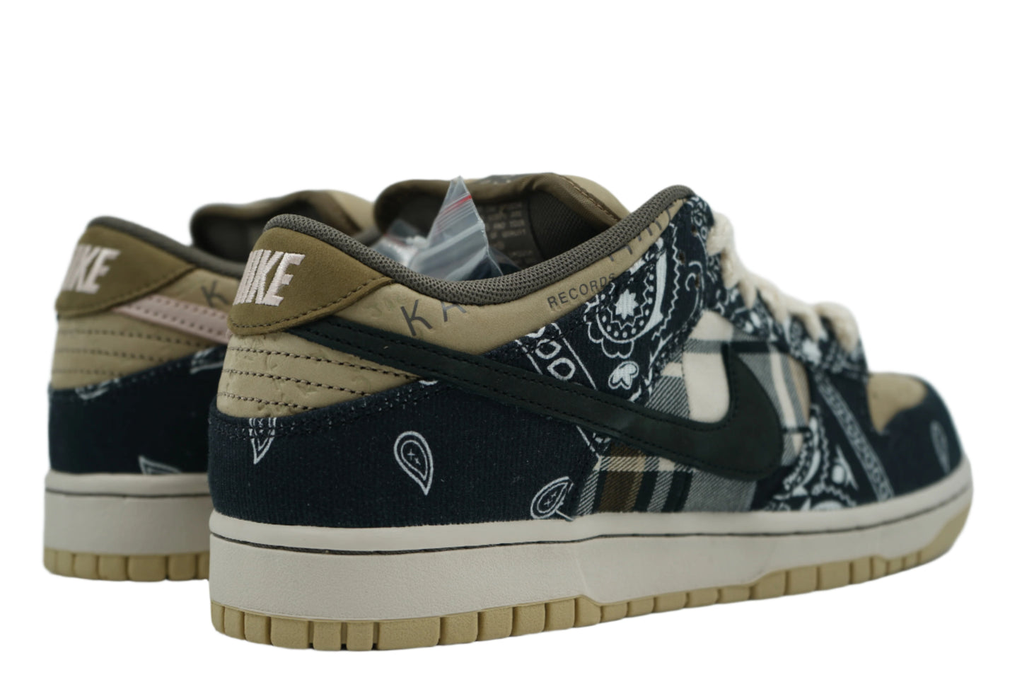 SB Dunk Low Premium Travis Scott