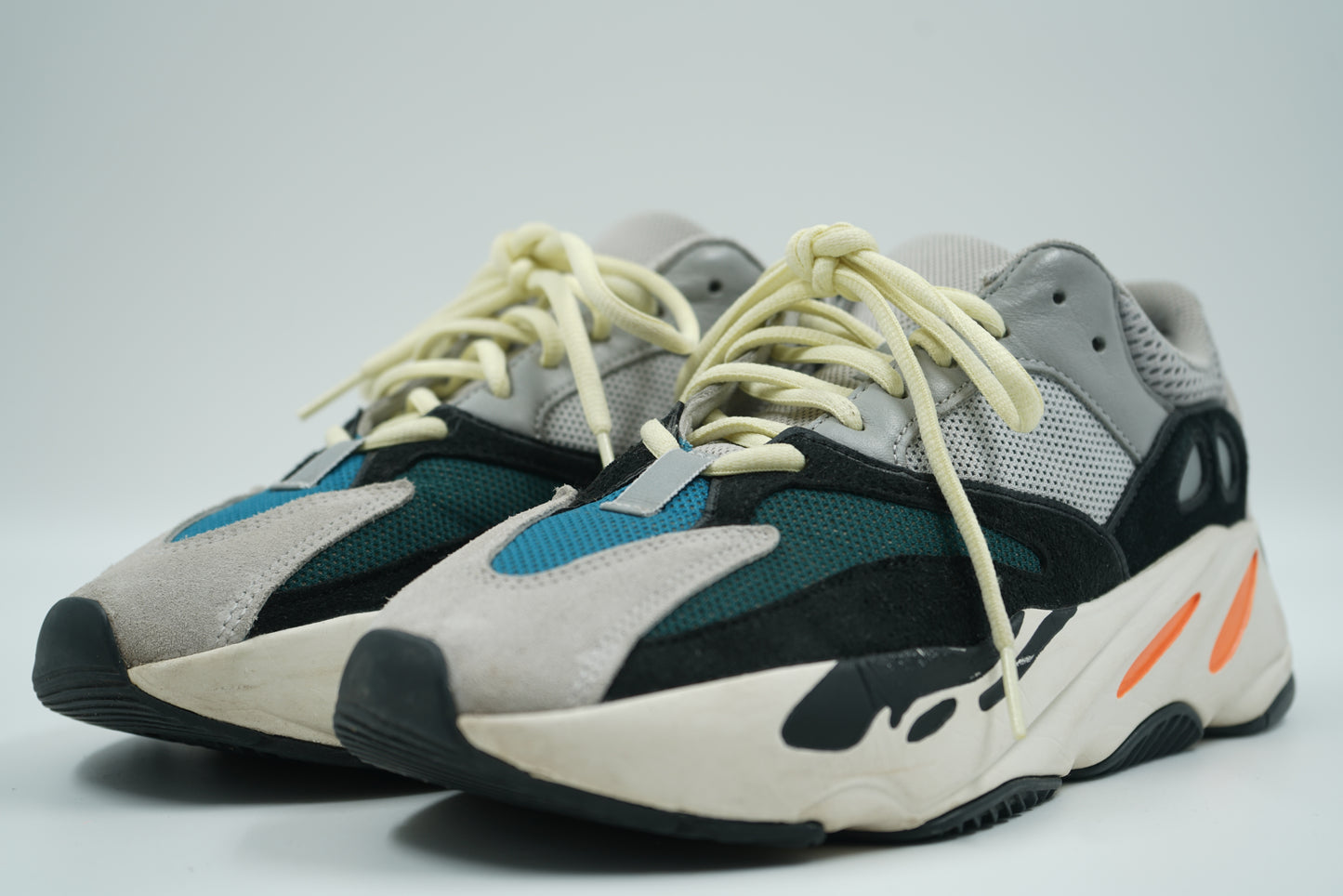 Yeezy 700 Waverunner