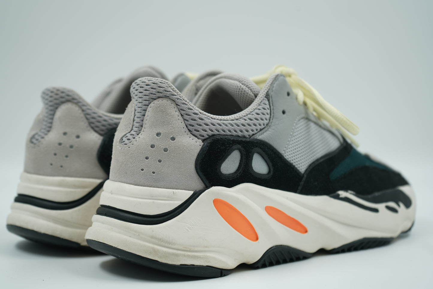 Yeezy 700 Waverunner