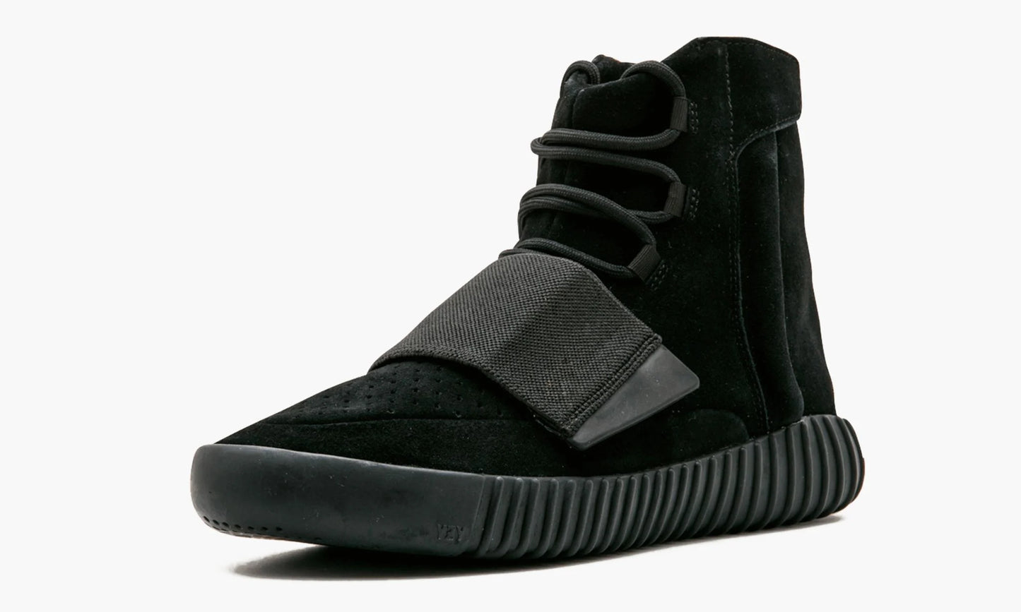 Yeezy Boost 750 Triple Black