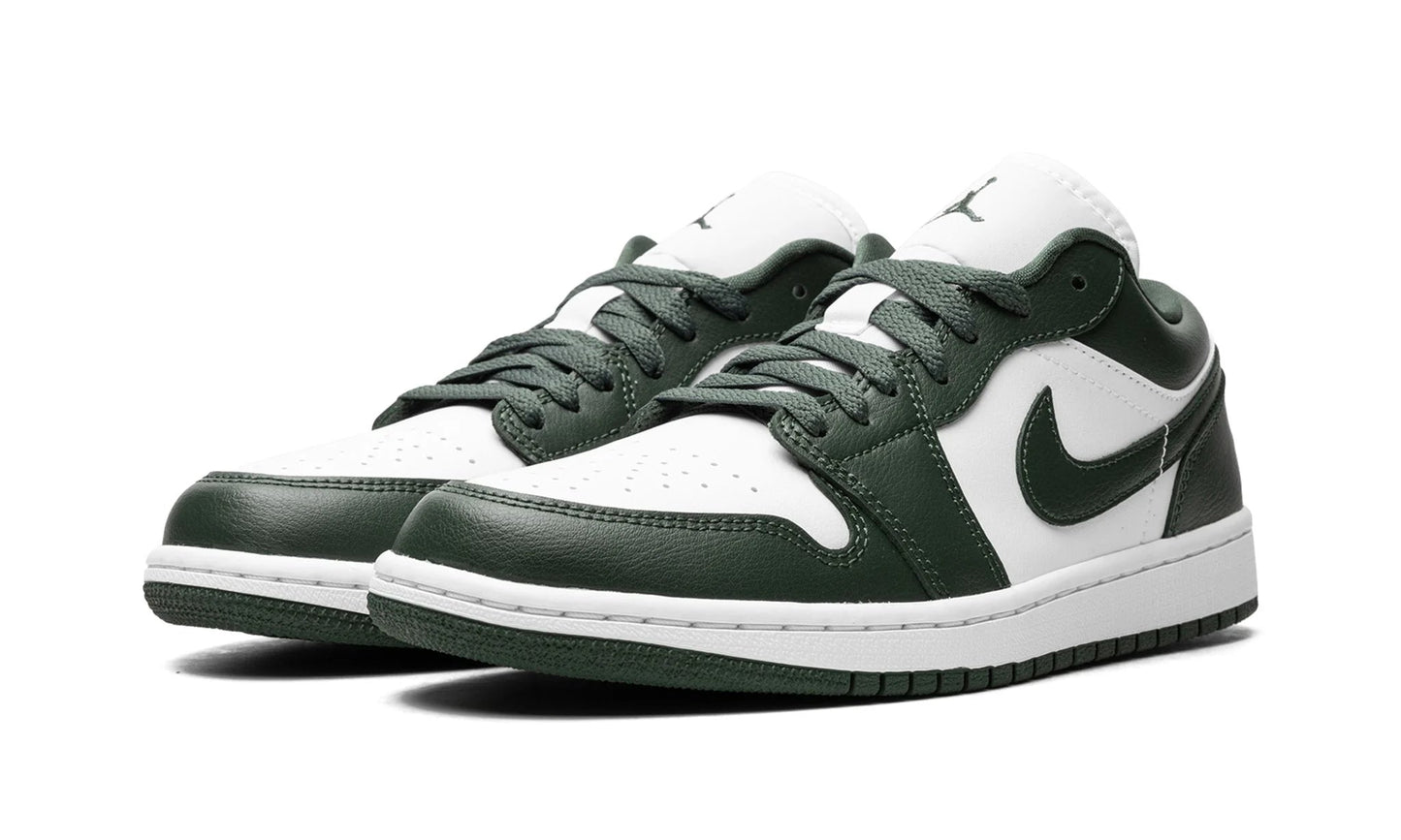 Air Jordan 1 Low Galactic Jade - Air Jordan - SecondPlace