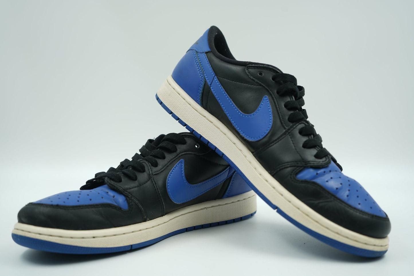 Air Jordan 1 Low Royal - Air Jordan - SecondPlace