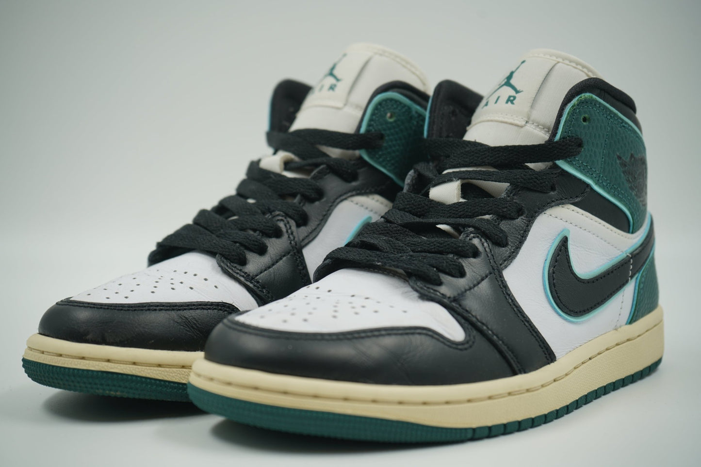 Air Jordan 1 Mid SE Oxidized Green - Air Jordan - SecondPlace