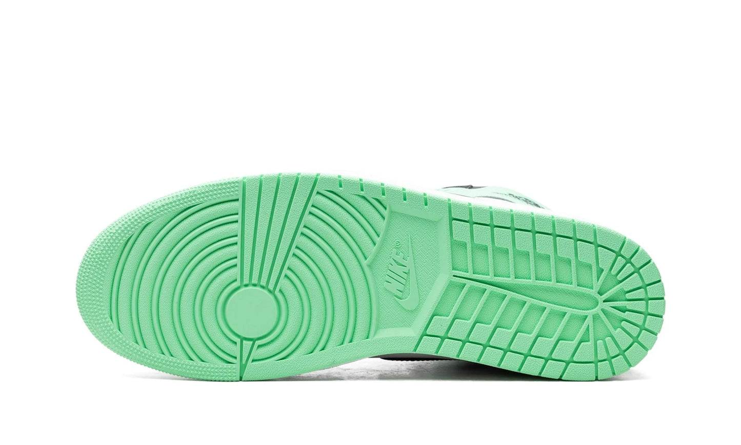 Air Jordan 1 Retro High OG Green Glow - Air Jordan - SecondPlace