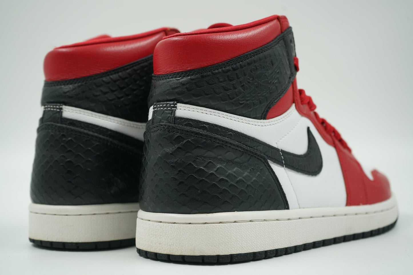 Air Jordan 1 Retro High Satin Snake Chicago - Air Jordan - SecondPlace