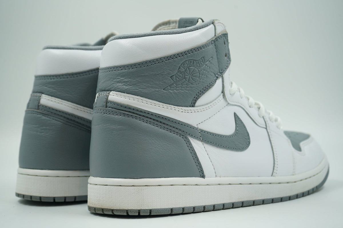 Air Jordan 1 Retro High Stealth - Air Jordan - SecondPlace