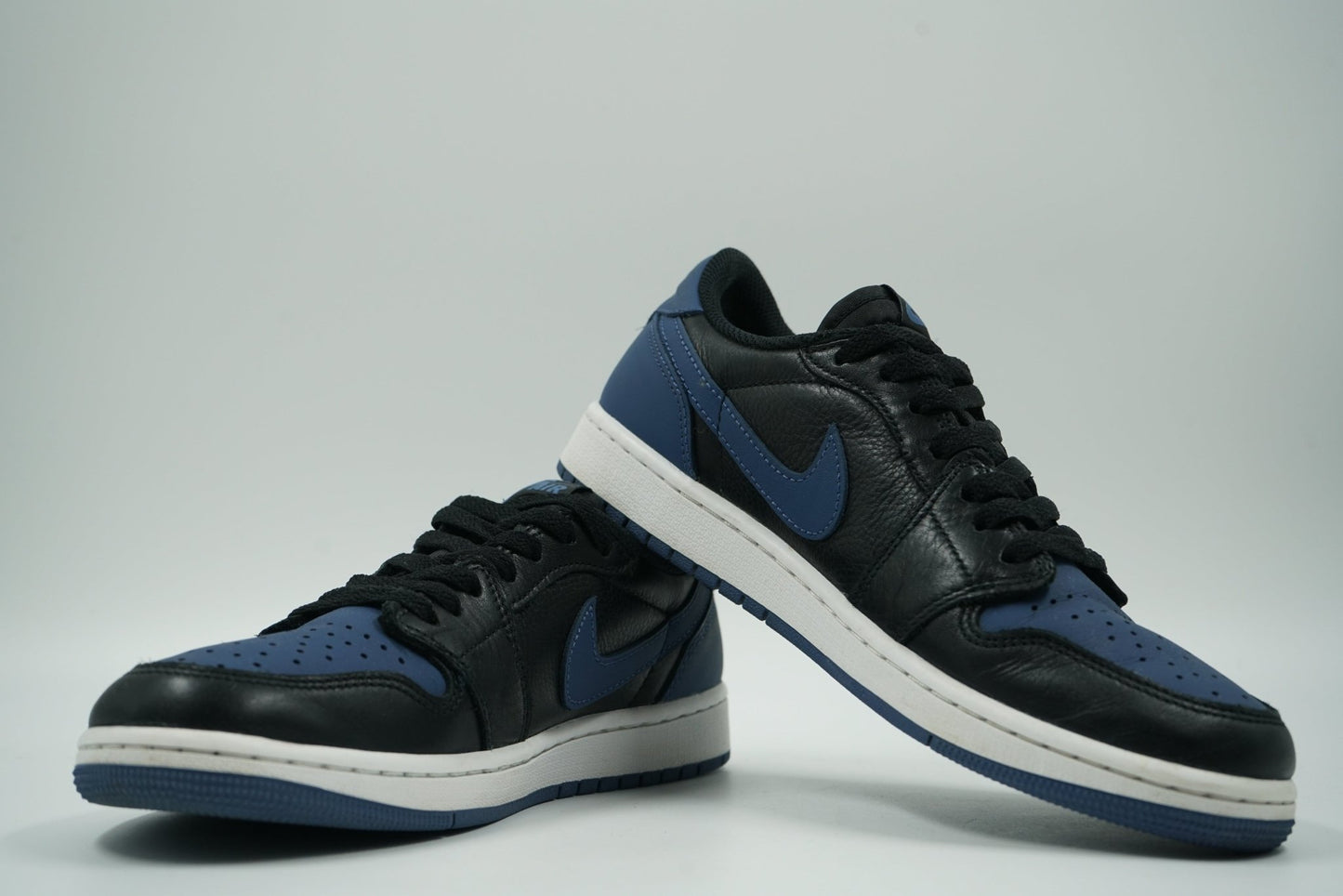Air Jordan 1 Retro Low OG Mystic Navy - Air Jordan - SecondPlace