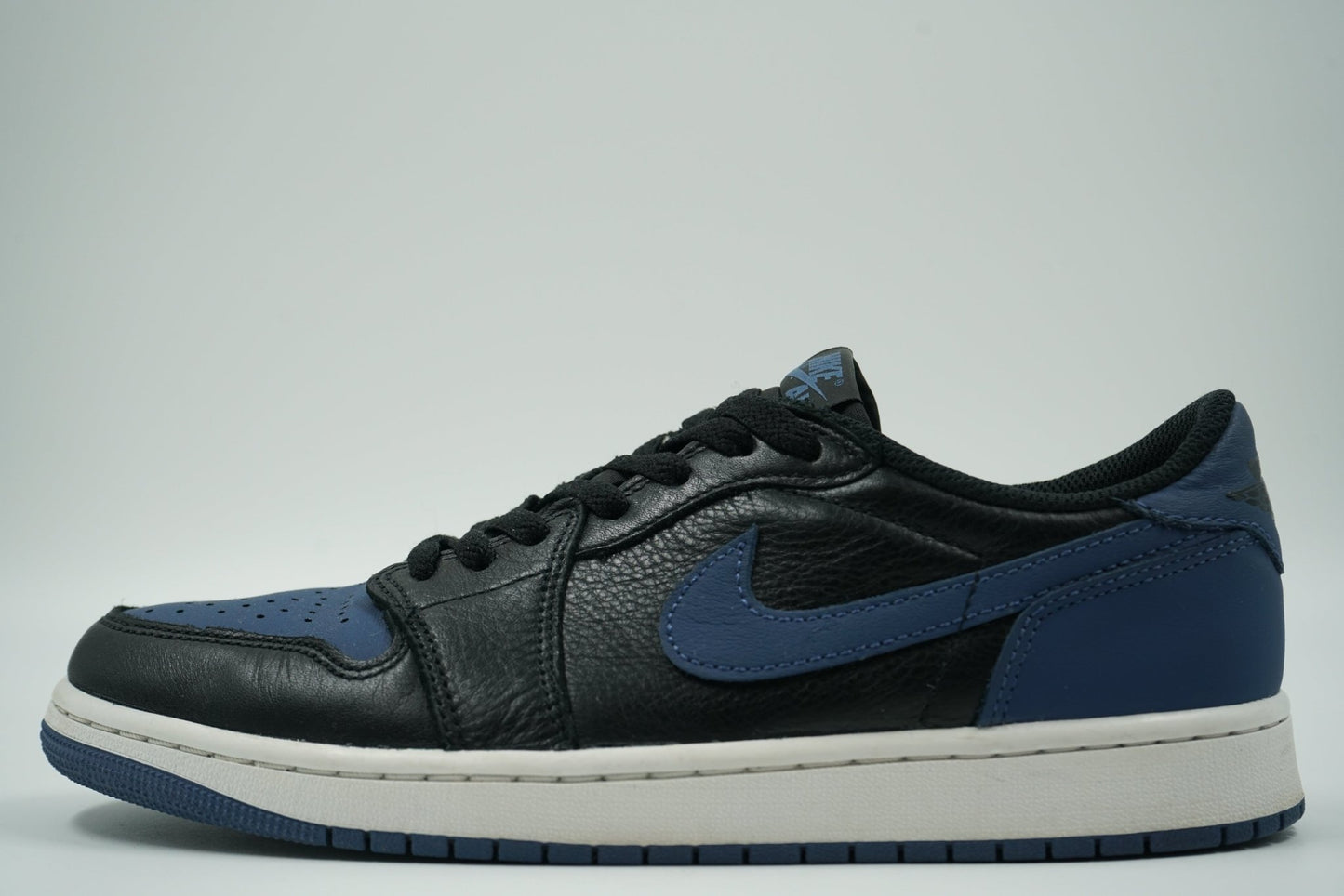 Air Jordan 1 Retro Low OG Mystic Navy - Air Jordan - SecondPlace