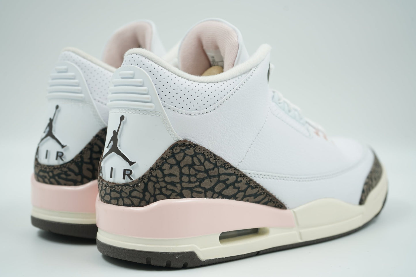 Air Jordan 3 Neapolitan Dark Mocha - Air Jordan - SecondPlace