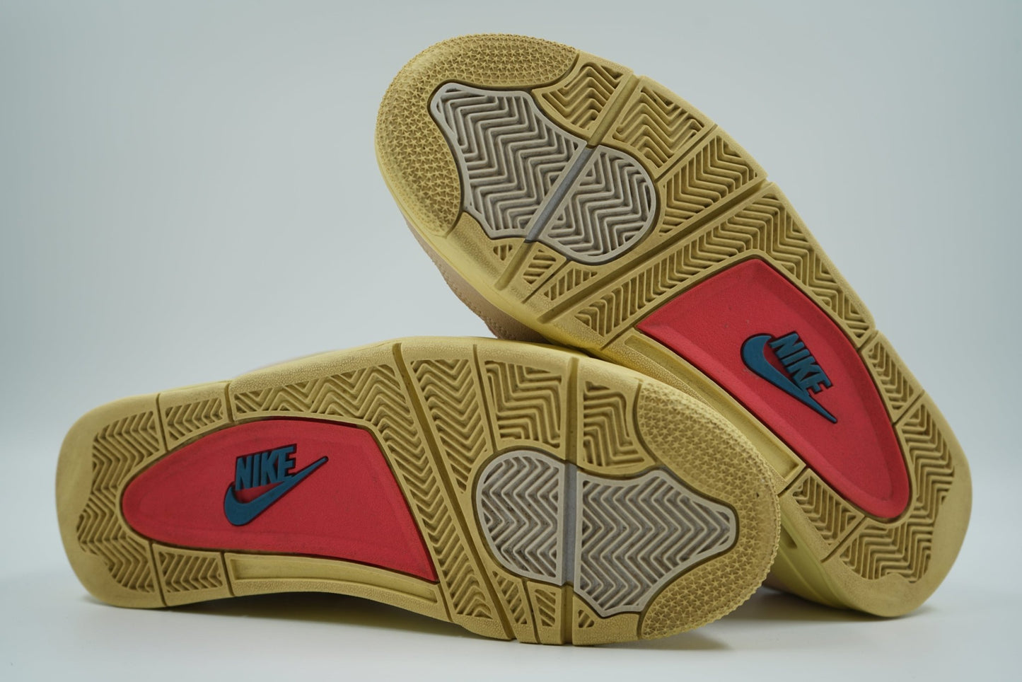 Air Jordan 4 Union Guava - Air Jordan - SecondPlace