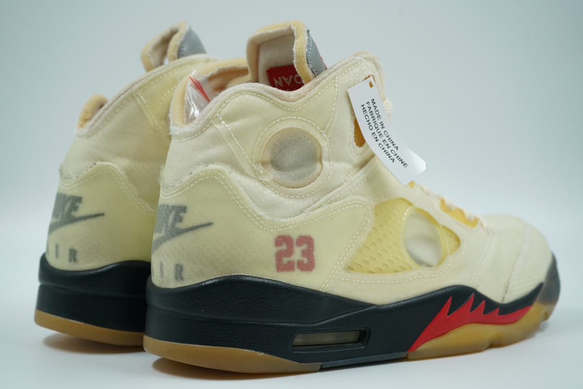 Pre-owned Air Jordan 5 SP Off-White Sail DH8565-100, back view of heel