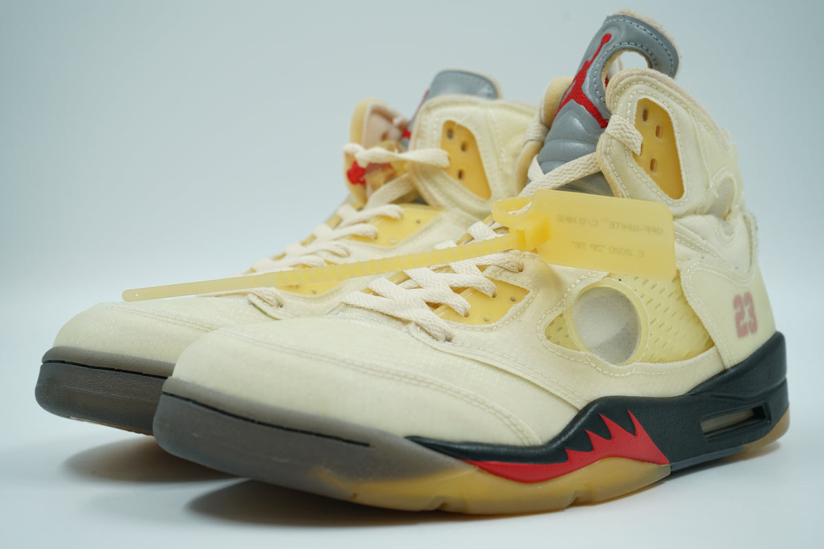 Pre-owned Air Jordan 5 SP Off-White Sail, front view