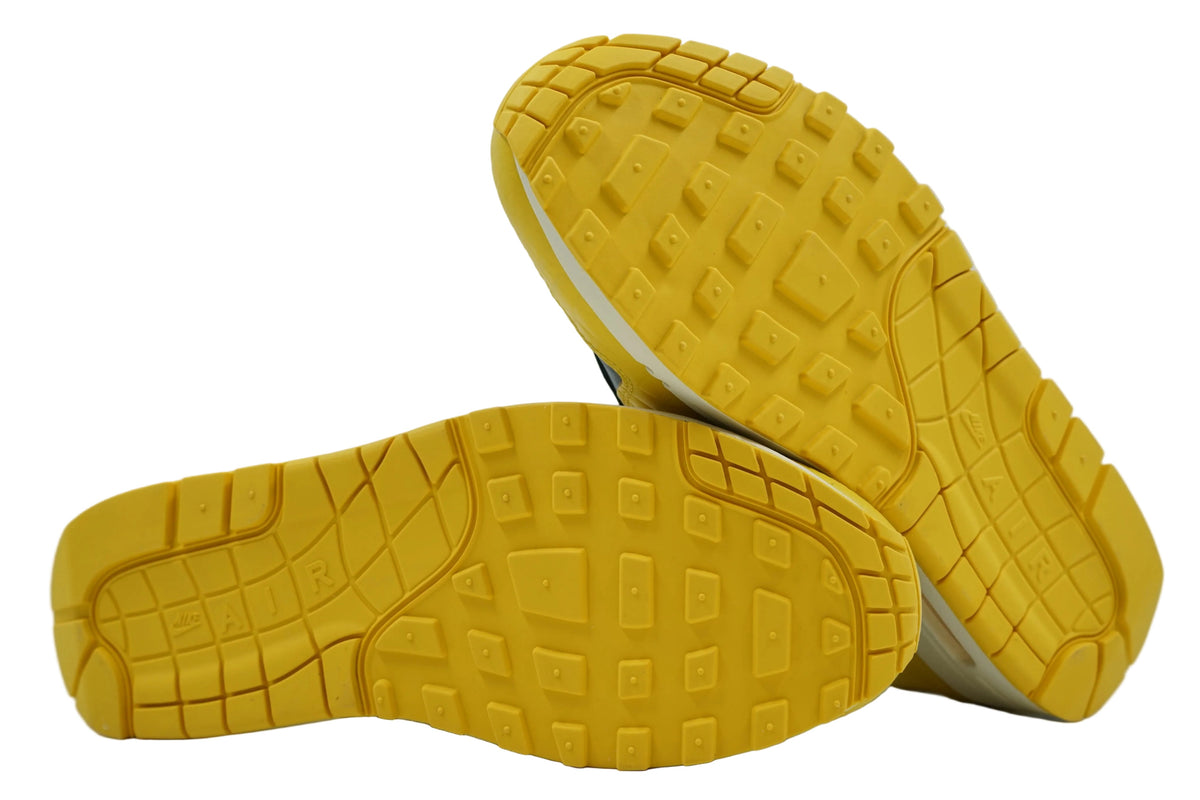 Varsity Maize outsoles of brand new Air Max 1 CO.JP Michigan FJ5479-410