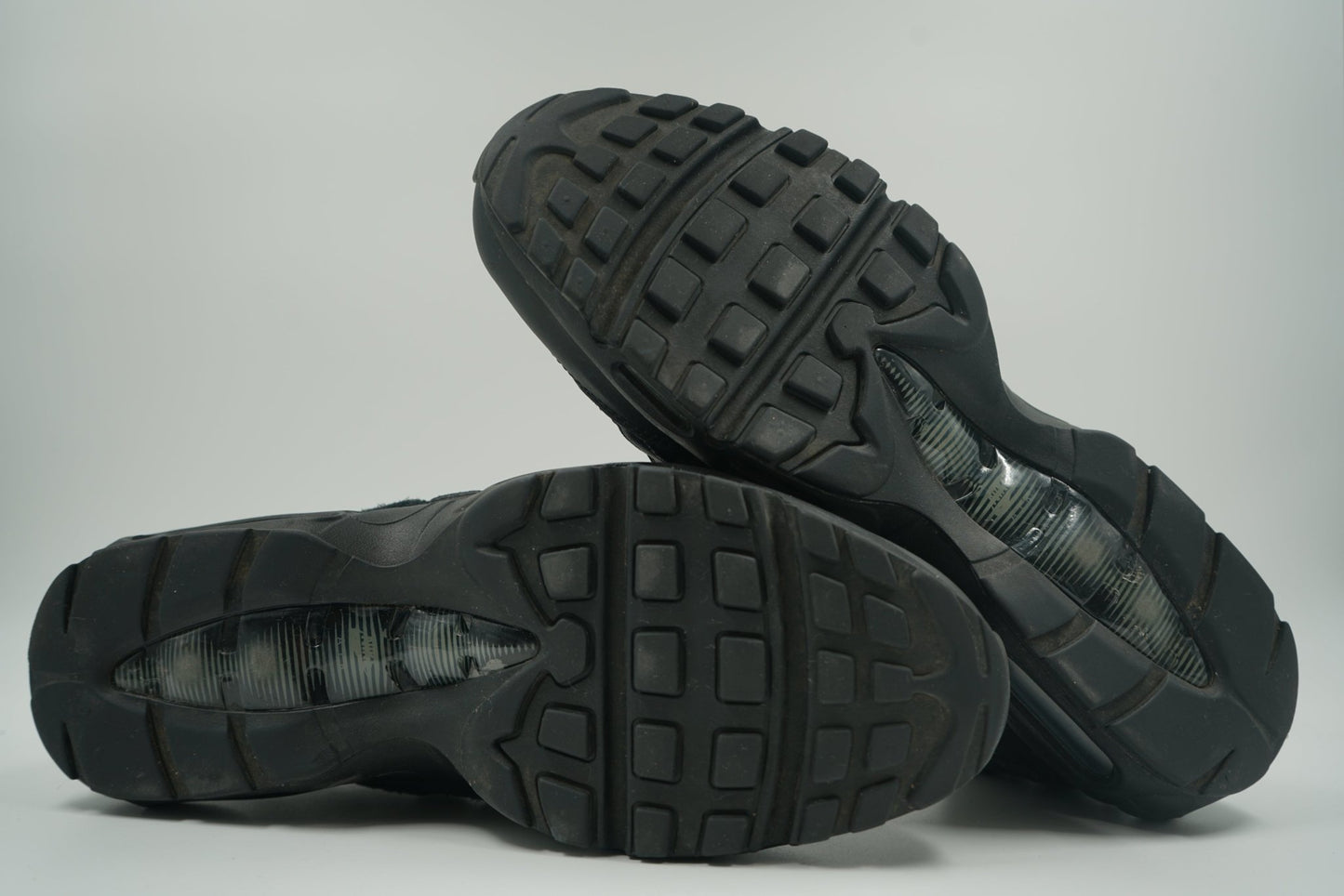 Air Max 95 Essential Triple Black - Nike - SecondPlace