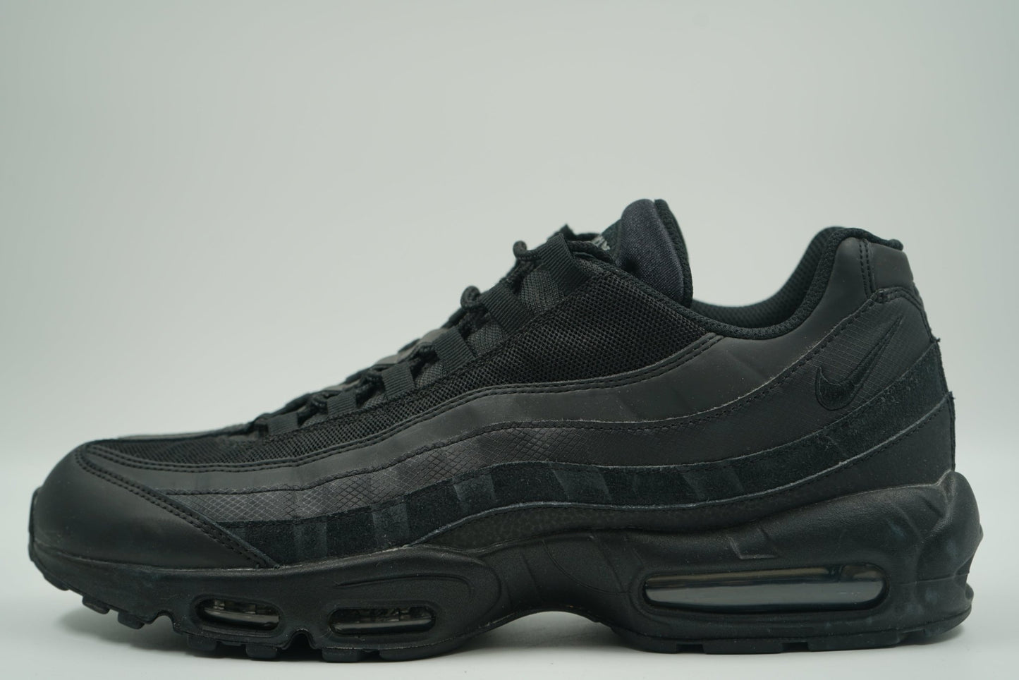 Air Max 95 Essential Triple Black - Nike - SecondPlace