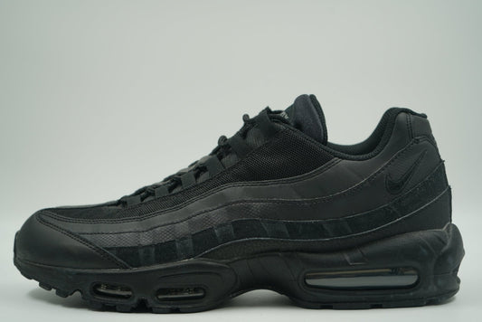 Air Max 95 Essential Triple Black - Nike - SecondPlace