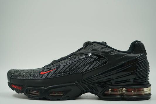 Air Max Plus 3 Black Reflective Silver University Red - Nike - SecondPlace