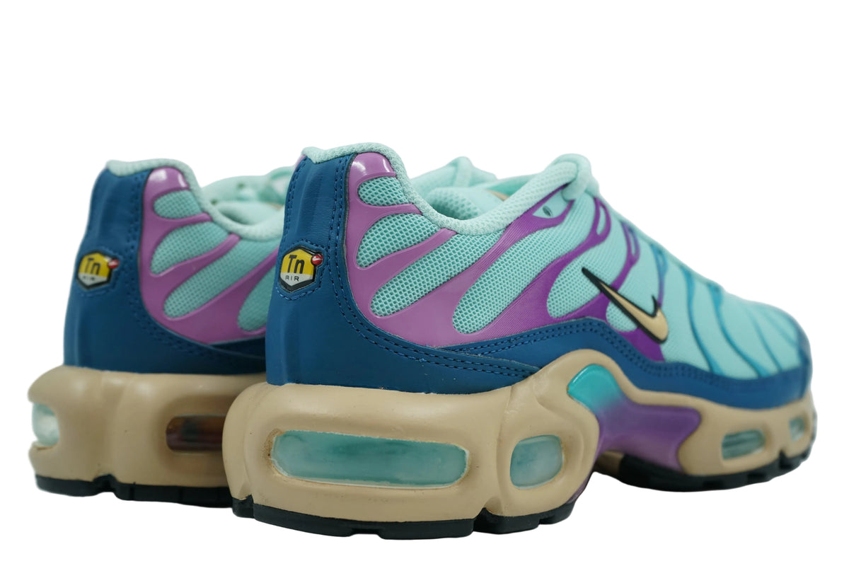Brand new Air Max Plus Jade Ice DZ3671-300, back view with Tuned Air heel unit