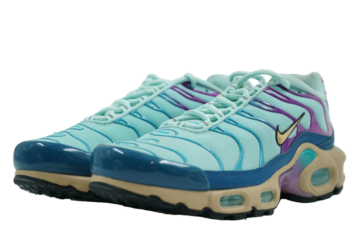 Brand new Air Max Plus Jade Ice, front view with jade mint mesh upper