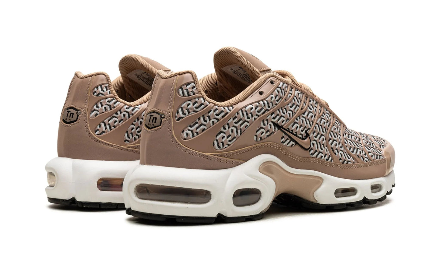 Air Max Plus United in Victory - Nike - SecondPlace