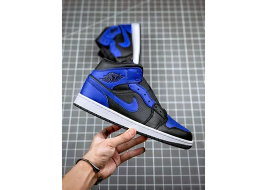 Air Jordan 1 Mid Hyper Royal